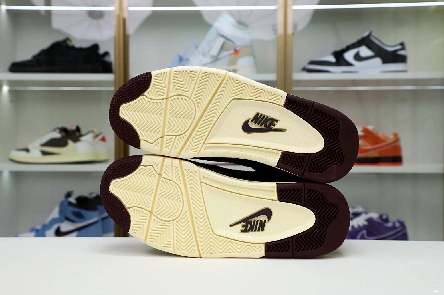 AIR AM 4 JORDAN 0318